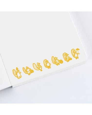 Hobonichi Techo 2026 – Bloc-notes A6 "100%ORANGE - Squirrel Appears"